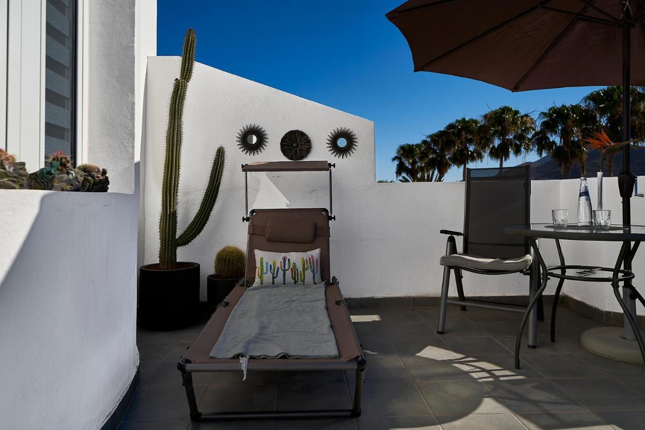 Casa De Cactus Lägenhet Tarajalejo Exteriör bild